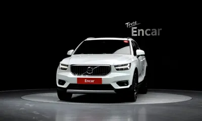 Volvo XC40 2020, 77755 км, за 17407.64 USD - фото 3