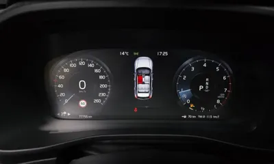 Volvo XC40 2020, 77755 км, за 17407.64 USD - фото 8