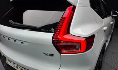 Volvo XC40 2020, 77755 км, за 17407.64 USD - фото 23