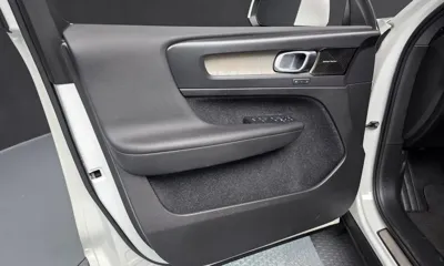 Volvo XC40 2020, 77755 км, за 17407.64 USD - фото 24