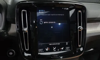 Volvo XC40 2020, 77755 км, за 17407.64 USD - фото 29