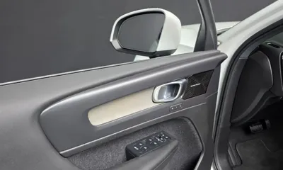 Volvo XC40 2020, 77755 км, за 17407.64 USD - фото 36