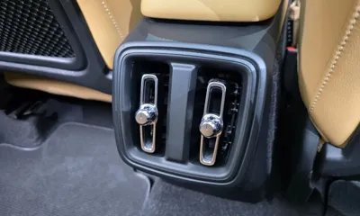 Volvo XC40 2020, 77755 км, за 17407.64 USD - фото 38