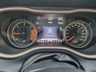 Jeep Cherokee 2015, 89769 км, за 4269.57 USD - фото 8
