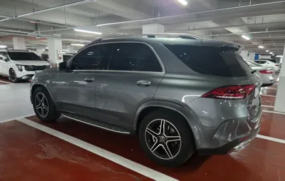 Mercedes-Benz GLE-Class 2020, 68000 км, за 41683.08 USD