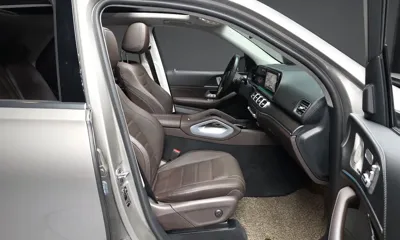 Mercedes-Benz GLE-Class 2023, 31287 км, за 50676.6 USD - фото 11