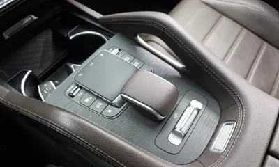 Mercedes-Benz GLE-Class 2023, 31287 км, за 50676.6 USD - фото 18