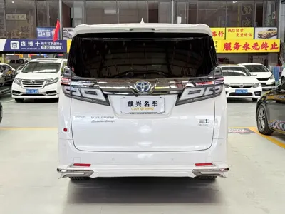 Toyota Vellfire 2023, 98000 км, за 73484.45 USD