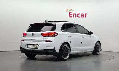 Hyundai i30 2020, 105830 км, за 9888.12 USD