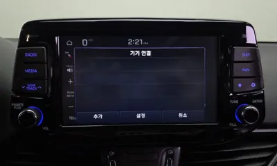 Hyundai i30 2020, 105830 км, за 9888.12 USD - фото 31