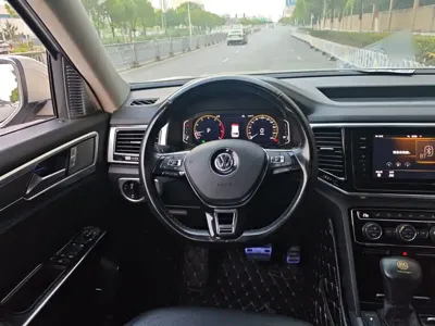 Volkswagen Teramont 2020, 97000 км, за 16418.7 USD - фото 11