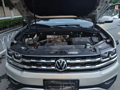 Volkswagen Teramont 2020, 97000 км, за 16418.7 USD - фото 21