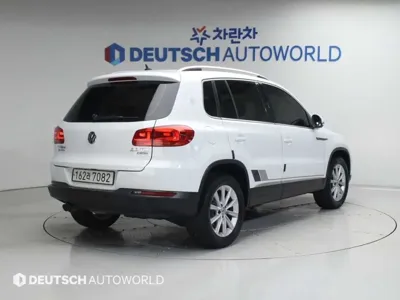 Volkswagen Tiguan 2016, 73795 км, за 6794.8 USD