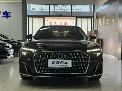 Audi A8 2023, 45000 км, за 53121.29 USD