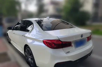BMW 5 Series 2018, 171600 км, за 17965 USD