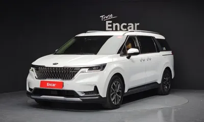 Kia Canival · 2021 год