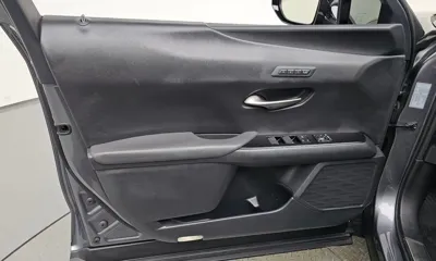 Lexus UX 2019, 54356 км, за 21615.56 USD - фото 24