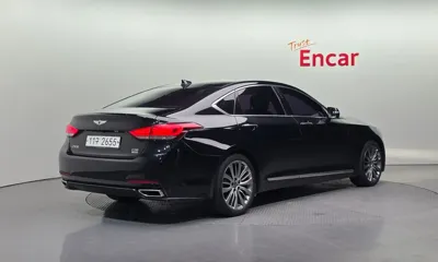 Hyundai Genesis 2016, 124204 км, за 7730.43 USD