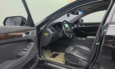 Hyundai Genesis 2016, 124204 км, за 7730.43 USD - фото 12