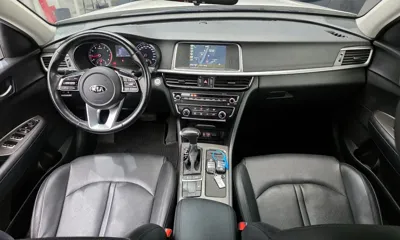 Kia K5 2019, 80154 км, за 9051.87 USD - фото 7