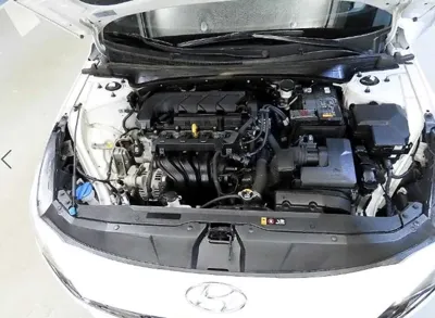 Hyundai Avante 2022, 96775 км, за 12890.01 USD - фото 18