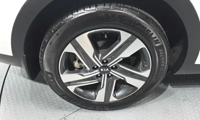 Kia Sorento 2021, 40765 км, за 21797.16 USD