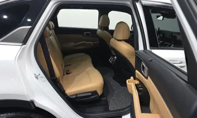 Kia Sorento 2021, 40765 км, за 21797.16 USD - фото 12