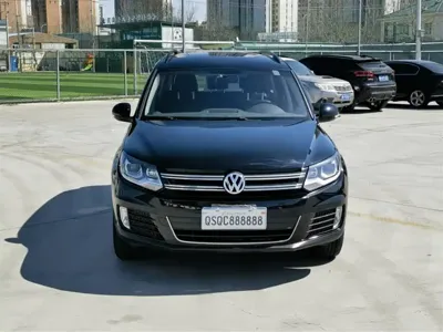Volkswagen Tiguan 2015, 107000 км, за 5297.13 USD