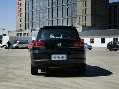 Volkswagen Tiguan 2015, 107000 км, за 5297.13 USD - фото 9