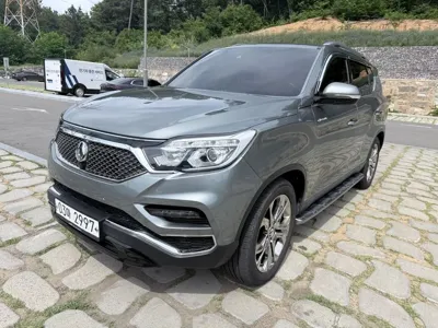 KG_Mobility_Ssangyong Rexton · 2018 год