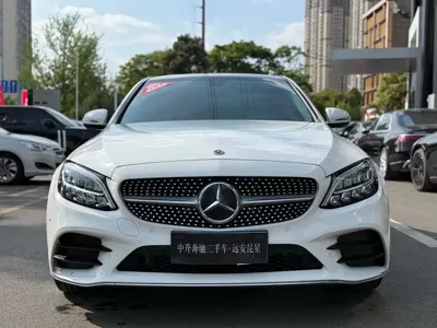 Mercedes-Benz C-Class 2021, 54000 км, за 18722.3 USD