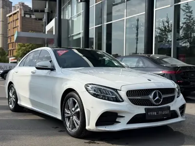 Mercedes-Benz C-Class 2021, 54000 км, за 18722.3 USD