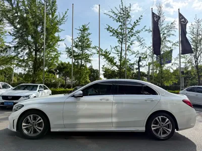 Mercedes-Benz C-Class 2021, 54000 км, за 18770.31 USD - фото 8
