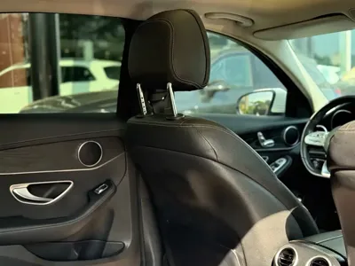 Mercedes-Benz C-Class 2021, 54000 км, за 18770.31 USD - фото 24