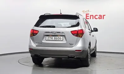 Hyundai Veracruz 2011, 124402 км, за 4362.77 USD