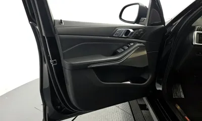BMW X7 2025, 8837 км, за 87822.09 USD - фото 24
