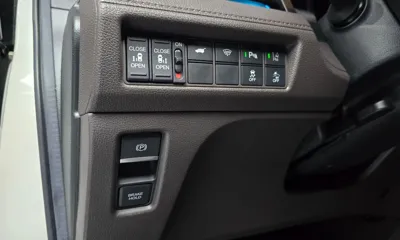 Honda Odyssey 2019, 124392 км, за 12582.77 USD - фото 14