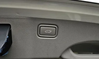 Kia Canival 2018, 84950 км, за 12414.6 USD - фото 20