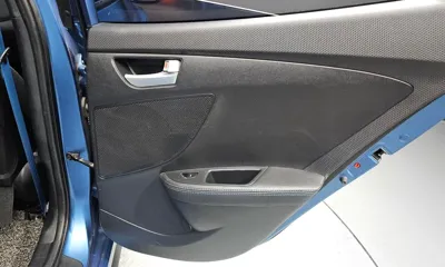 Hyundai Veloster 2016, 79385 км, за 4553.75 USD - фото 25