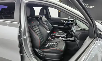 Kia K3 2021, 54590 км, за 11074.92 USD - фото 12