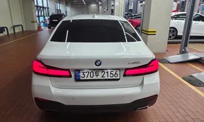 BMW 5-Series 2021, 67868 км, за 22790.9 USD