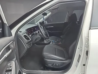 Kia Seltos 2024, 9552 км, за 17746.86 USD - фото 10