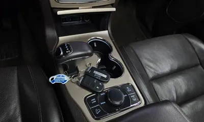 Jeep Cherokee 2015, 77993 км, за 11495 USD - фото 9