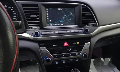 Hyundai Avante 2017, 42476 км, за 6641.92 USD - фото 17