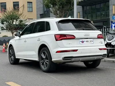 Audi Q5L 2021, 90000 км, за 21392.73 USD