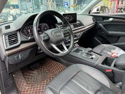 Audi Q5L 2021, 90000 км, за 21289.37 USD - фото 7
