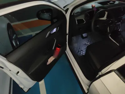 Volkswagen T-Cross 2020, 52800 км, за 8718 USD - фото 17