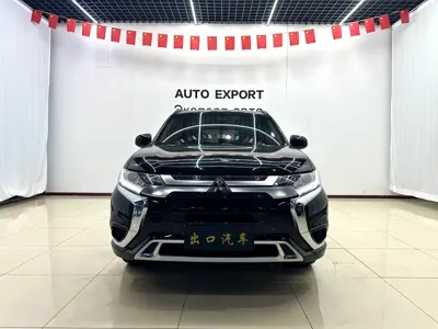 Mitsubishi Outlander 2022, 30000 км, за 15886.72 USD