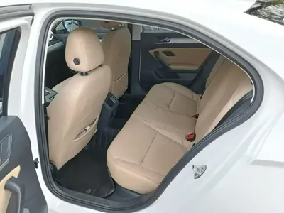 Volkswagen Lamando 2019, 90000 км, за 8651.98 USD - фото 6