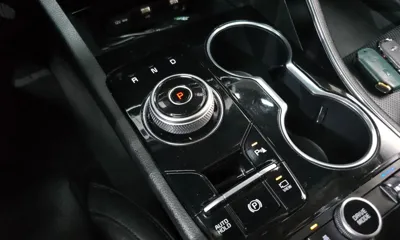 Kia K5 2020, 120264 км, за 10158.23 USD - фото 9
